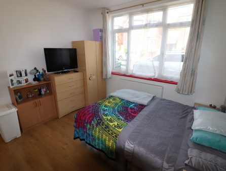 31gorden bed1 gf front ii