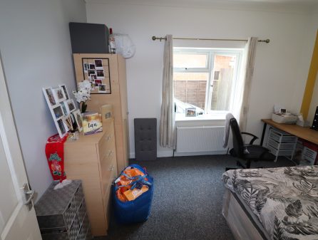 31gorden bed2 gf middle ii